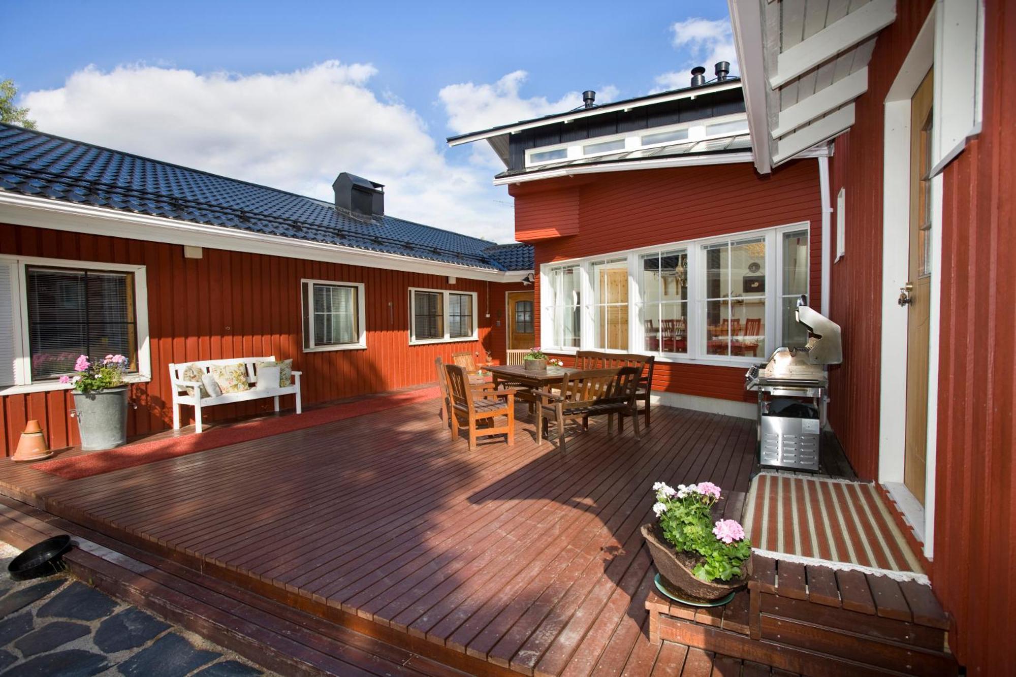רובניימי Aaria Bed And Breakfast מראה חיצוני תמונה