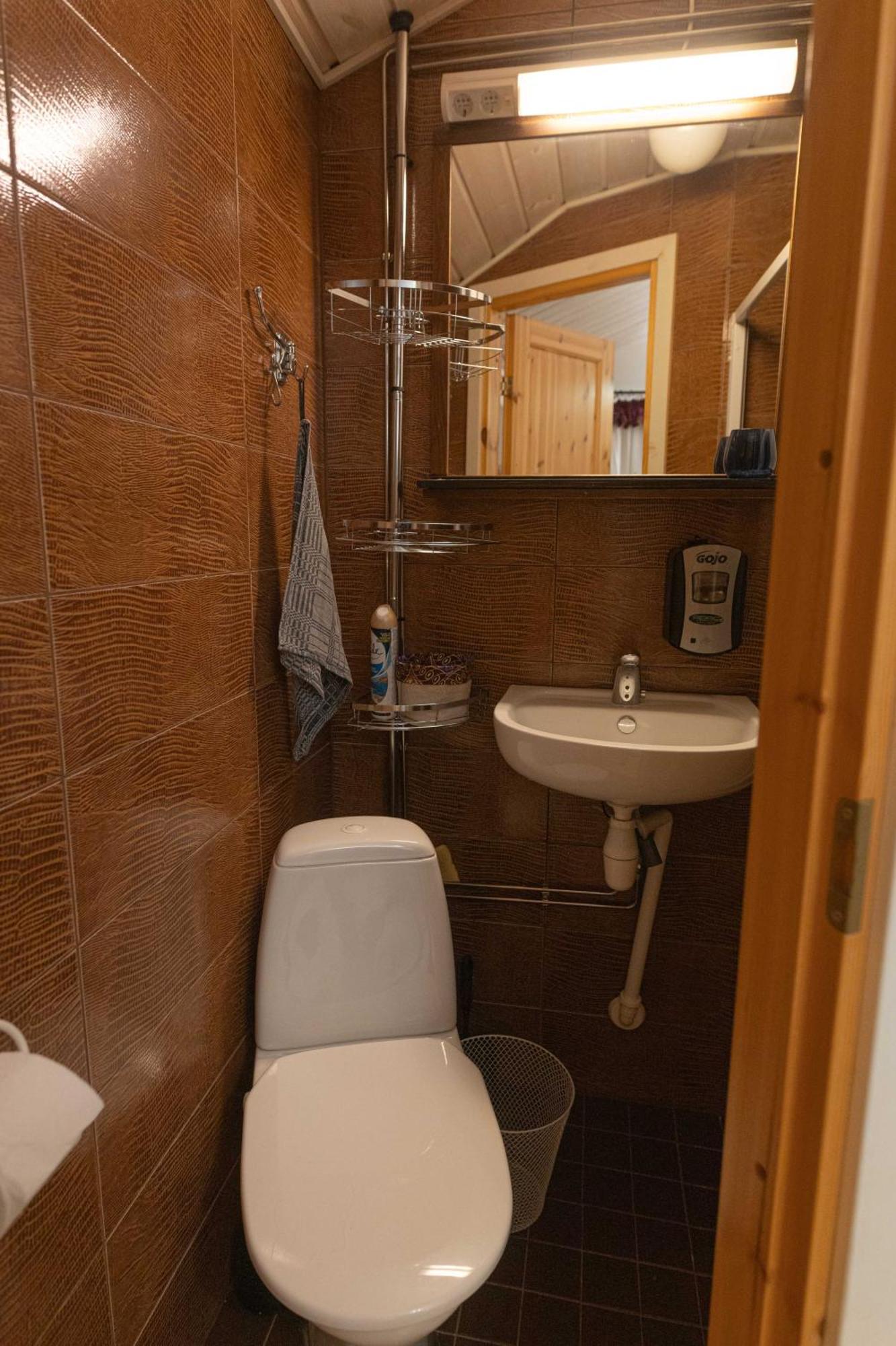 רובניימי Aaria Bed And Breakfast מראה חיצוני תמונה
