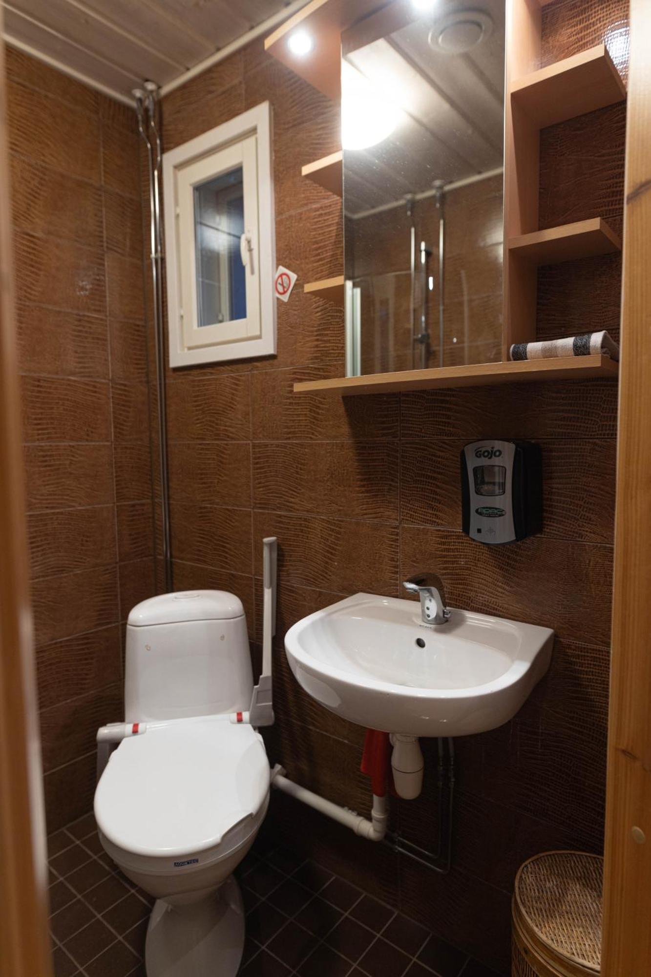 רובניימי Aaria Bed And Breakfast מראה חיצוני תמונה